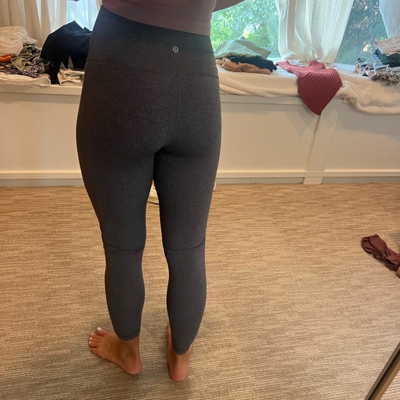 Lulu size 4 black/grey leggings!! - Picture 3 of 7